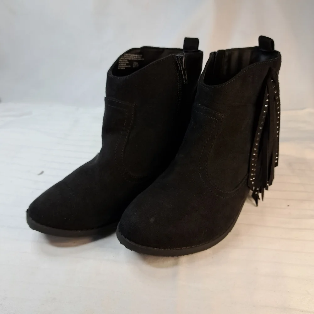 Wonder Nation Black Fringed Ankle Boots Kids Size 4